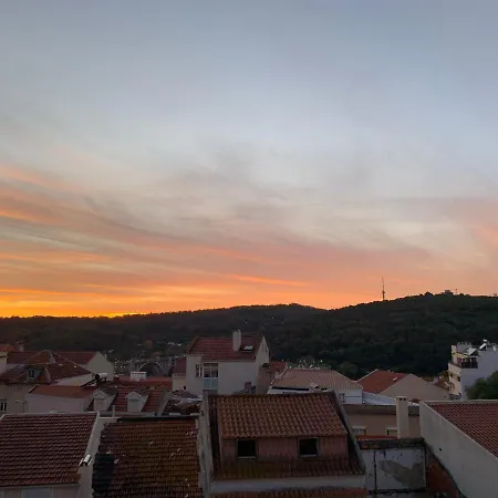 Apartment2 With Terrace And A View Near Amoreiras * Lisboa