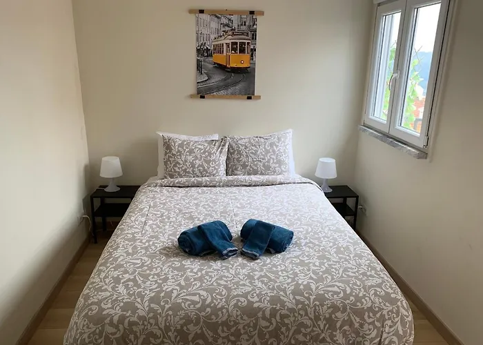 Apartment2 With Terrace And A View Near Amoreiras * 리스본